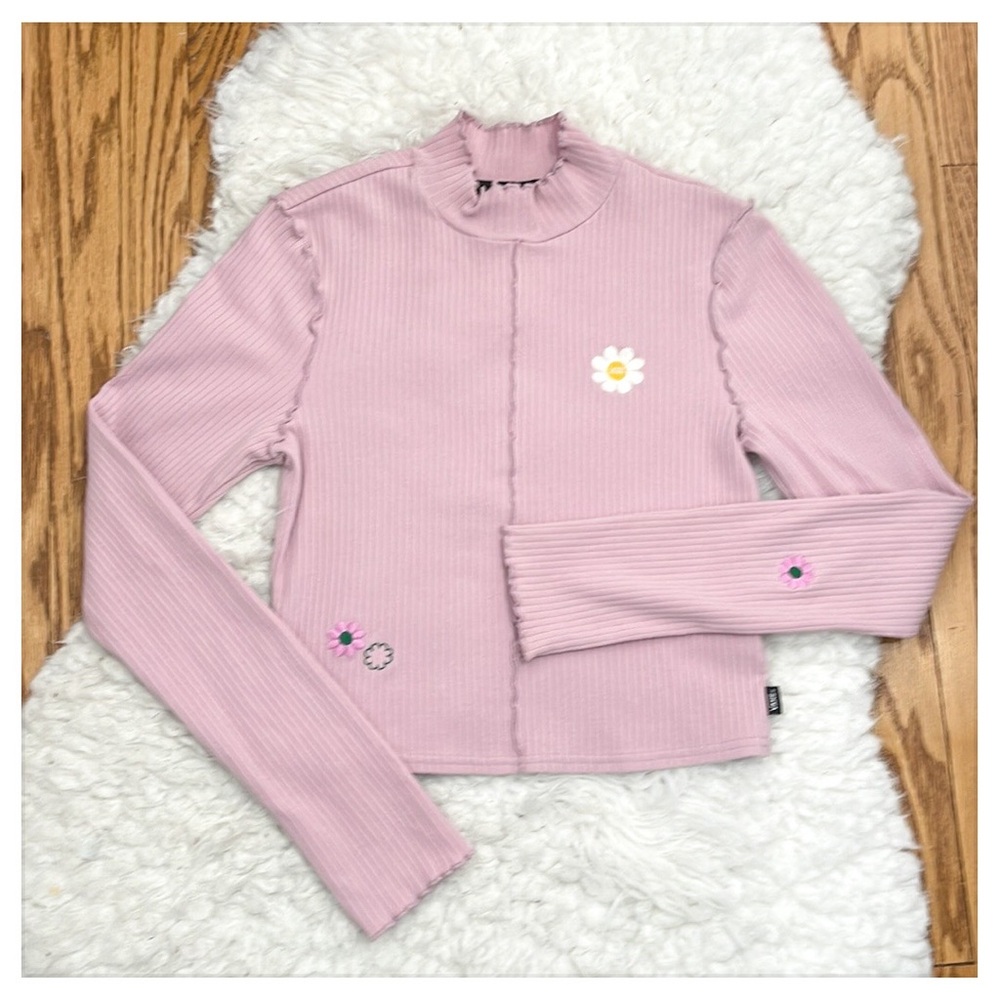 Vans Off The Wall Long Sleeved Lilac Ribbed Crop Top high Crew neck embroidered